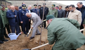  مراسم روز درختکاری در نیروهای مسلح به میزبانی دانشگاه جامع امام حسین (ع)