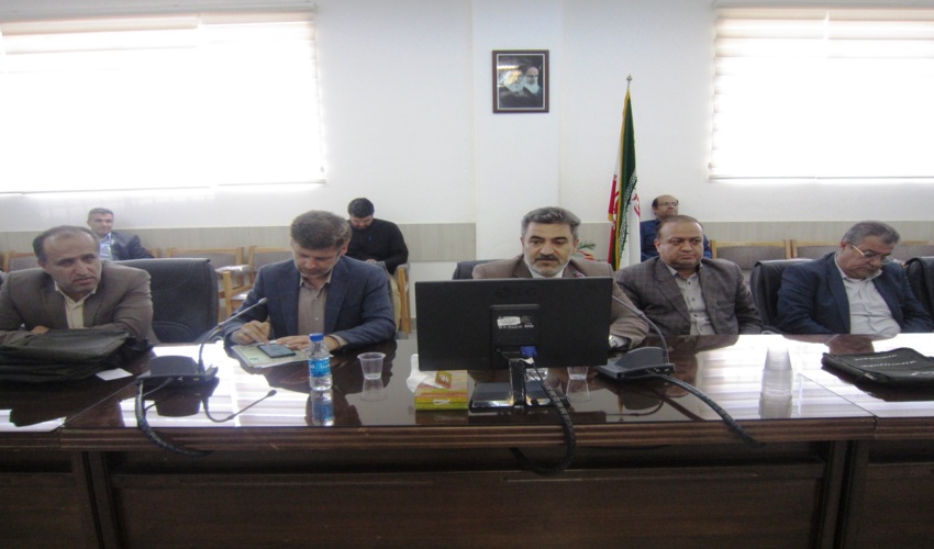 برگزاری کارگاه آموزشی تبیین طرح کاشت یک میلیارد درخت با مشارکت اعضای انجمن جغرافیایی معلمان سراسر کشور در مجتمع آموزش دکتر جوانشیر در تاریخ 1402/5/29