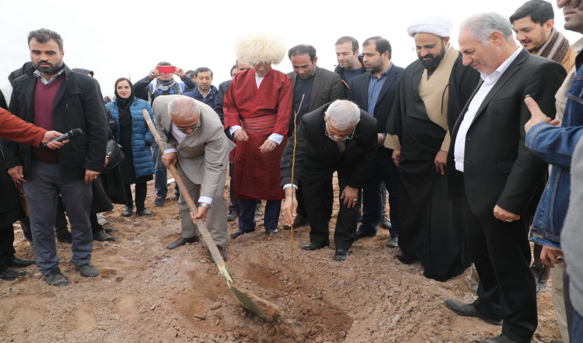 گزارش تصویری/ مراسم روز ملی درختکاری و آغاز هفته منابع طبیعی و آبخیزداری