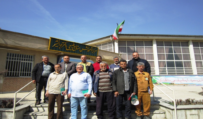 مراسم تقدیر از همکاران خدماتی مجتمع آموزشی دکتر جوانشیر برگزار شد