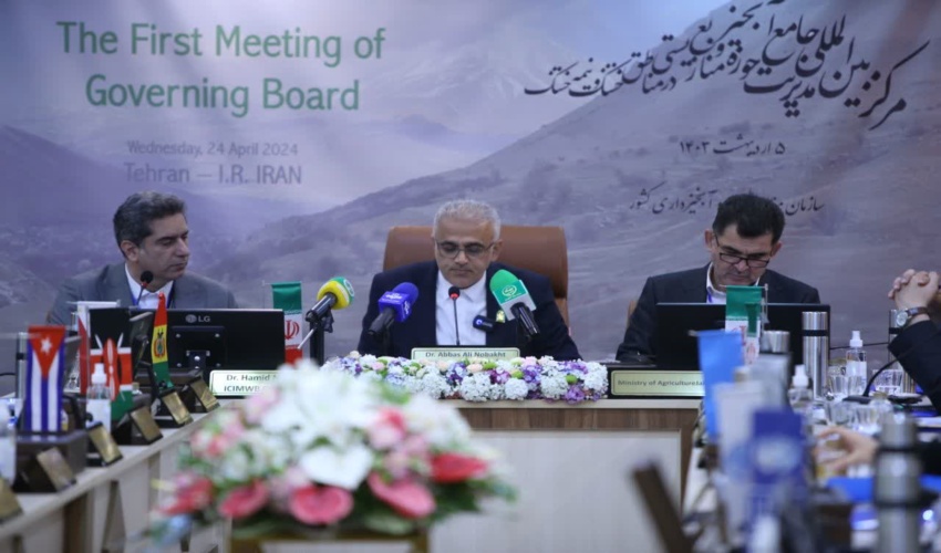  طرح کاشت یک میلیارد درخت گامی در پیوند اکولوژیک آسیای میانه و غرب آسیا/ ایران خواستار اشتراک دانش، فناوری و حمایت‌ مالی کشورها در بهبود حوزه‌های آبخی