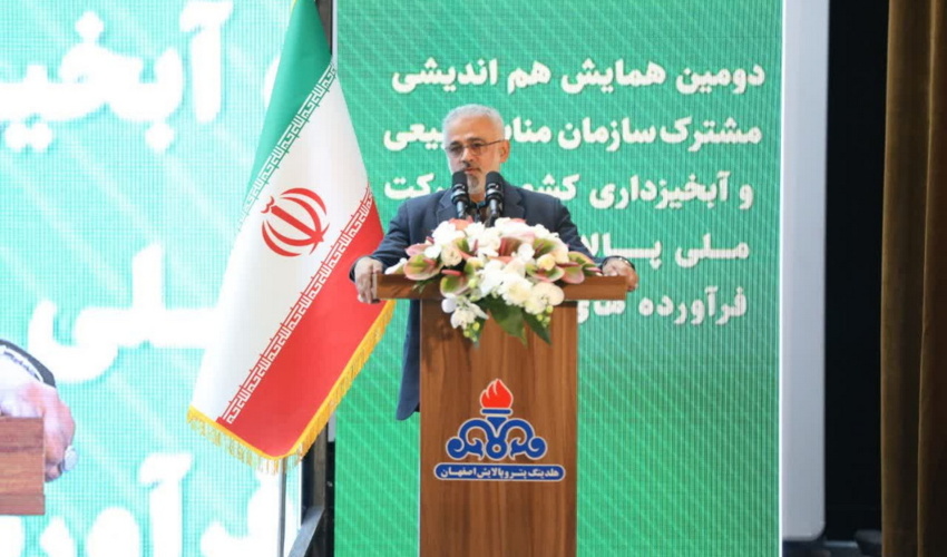  دکتر نوبخت: درمان چالش های زیست محیطی کشور کاشت درخت است