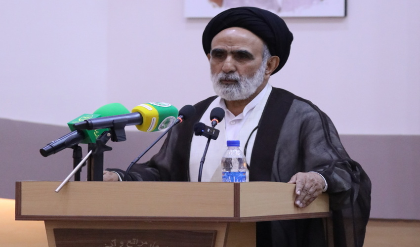  نماینده ولی فقیه در وزارت جهاد کشاورزی: باید با کشورهای منطقه در زمینه مقابله با بیابان‌زایی همکاری کنیم 